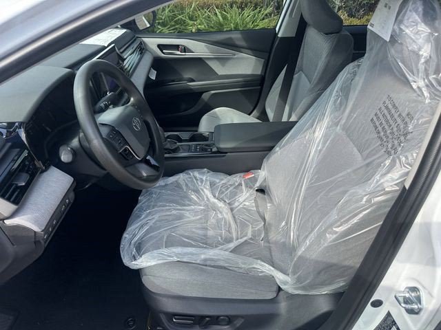 New 2026 Toyota Camry LE w/ Convenience Package FWD image 15