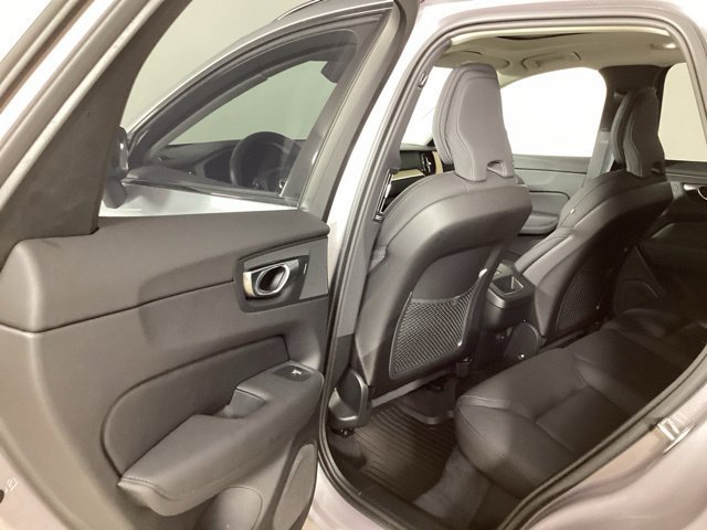 Used 2026 Volvo XC60 B5 Plus w/ Protection Package Premier AWD/4WD image 21