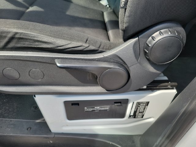 Used 2025 Mercedes-Benz Sprinter 2500 image 19