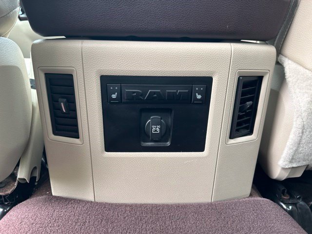 Used 2018 RAM 1500 Laramie AWD/4WD image 46