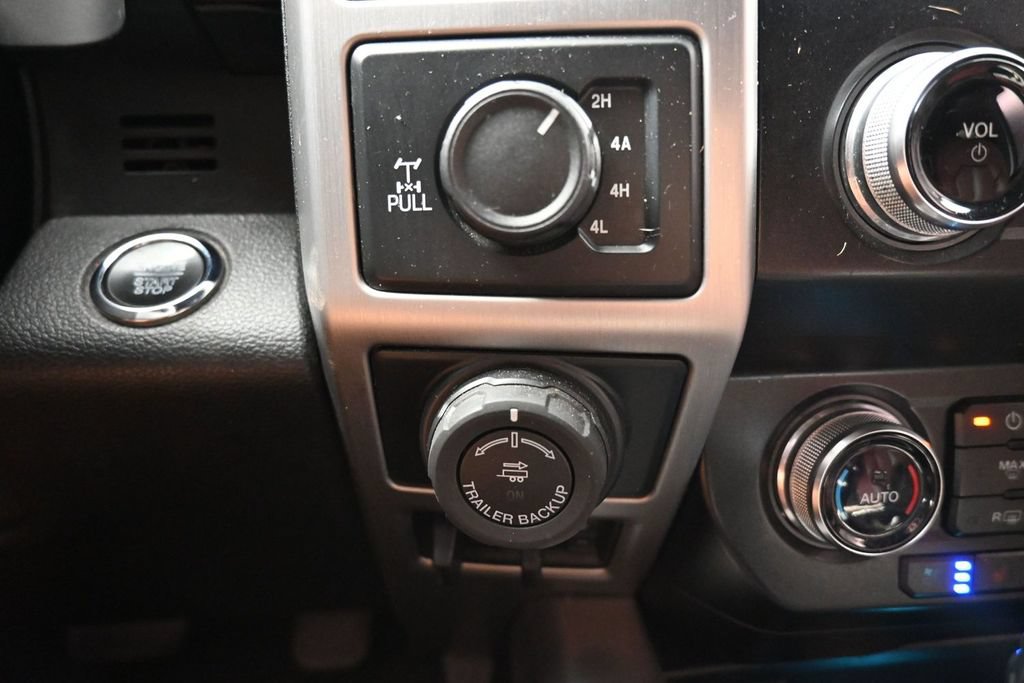 Used 2019 Ford F150 Platinum w/ Technology Package AWD/4WD image 17