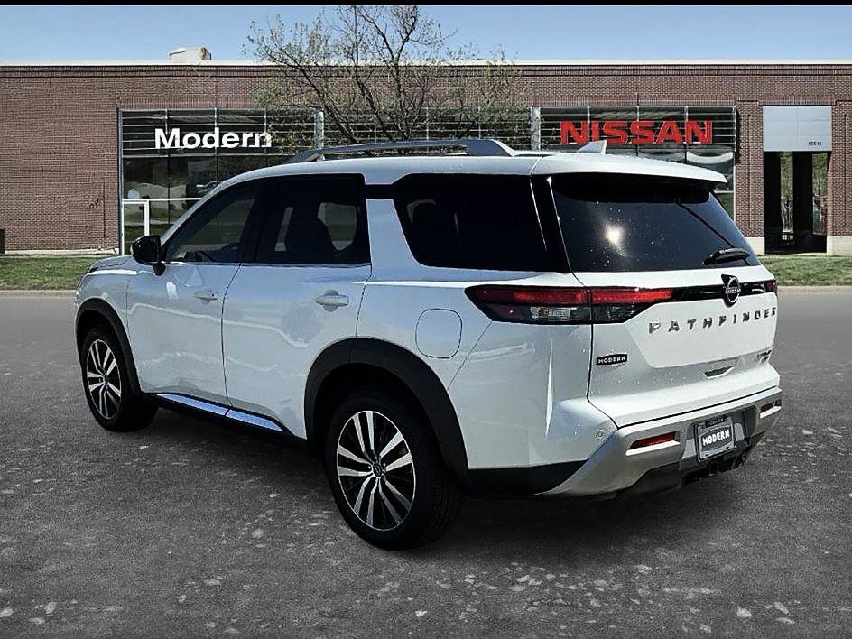 Certified 2024 Nissan Pathfinder Platinum w/ Cargo Package image 2