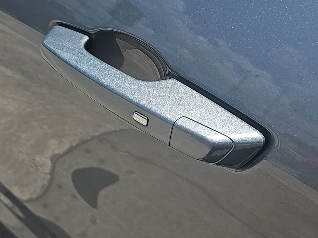 Certified 2025 GMC Acadia Elevation image 10