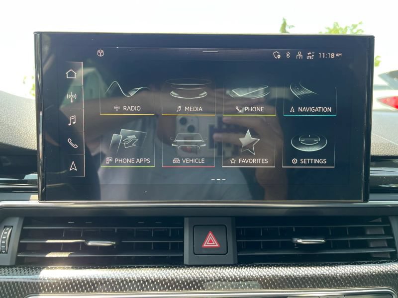 Used 2021 Audi S4 Premium Plus w/ Premium Plus Package AWD/4WD image 24