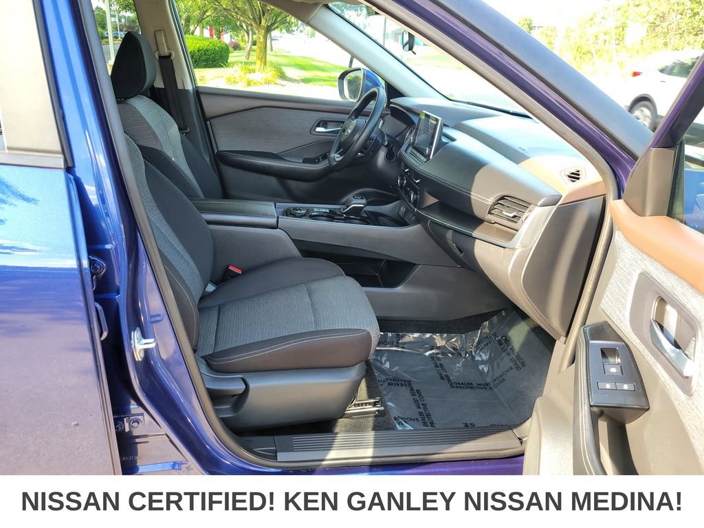 Certified 2023 Nissan Rogue SV AWD/4WD image 48