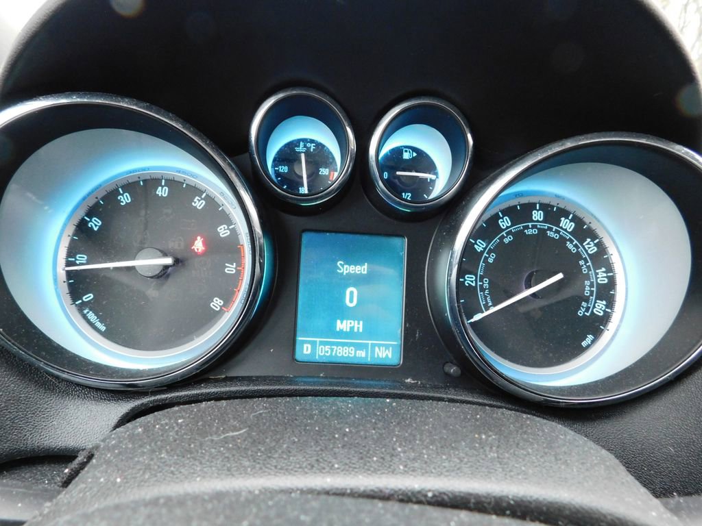 Used 2015 Buick Verano Premium image 12