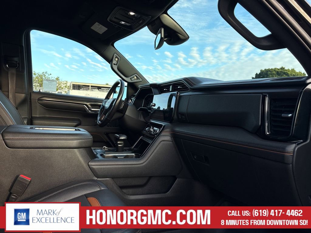 Used 2022 GMC Sierra 1500 AT4 image 24