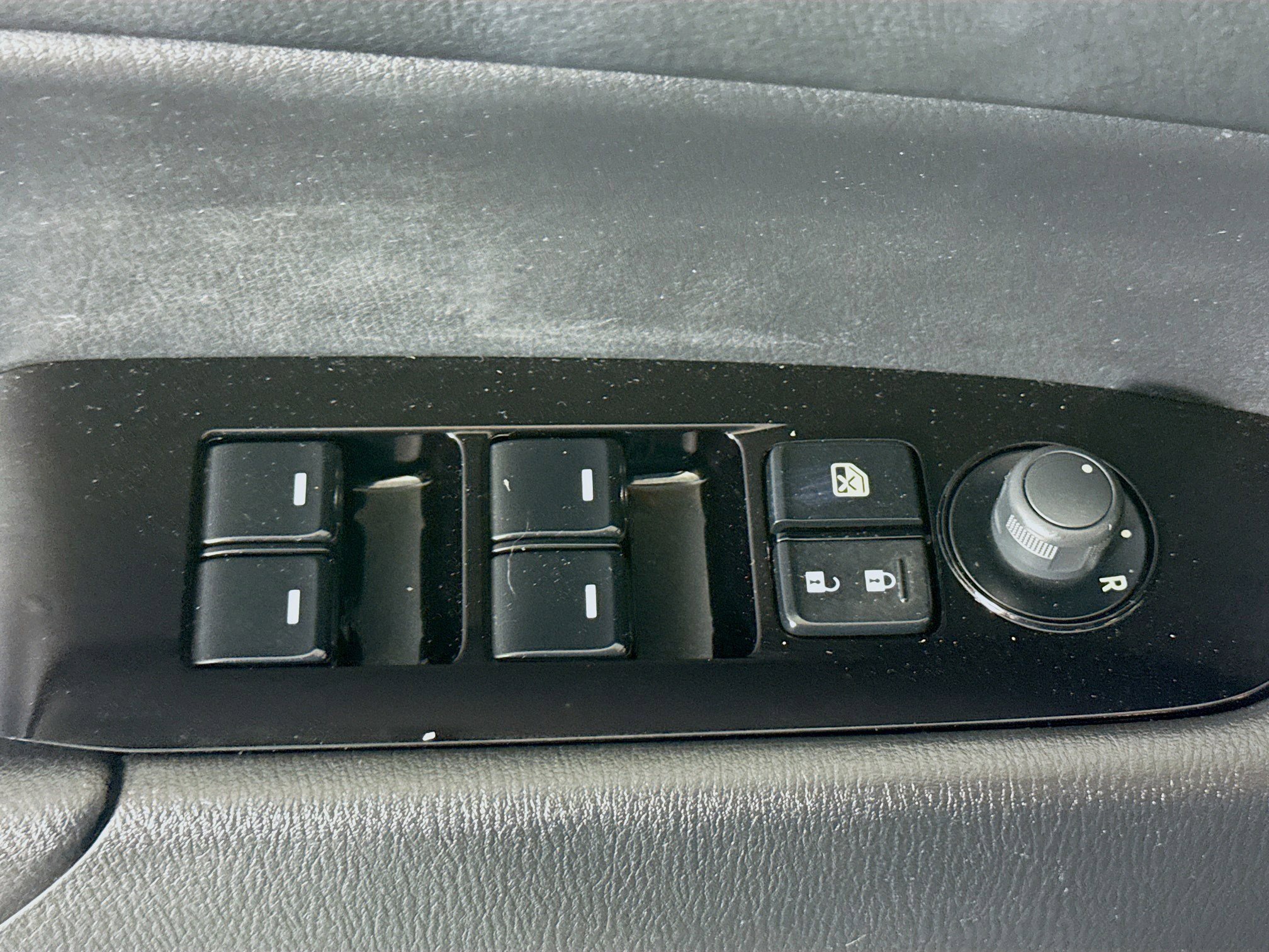 Used 2023 MAZDA CX-5 AWD 2.5 S w/ Select Package image 24