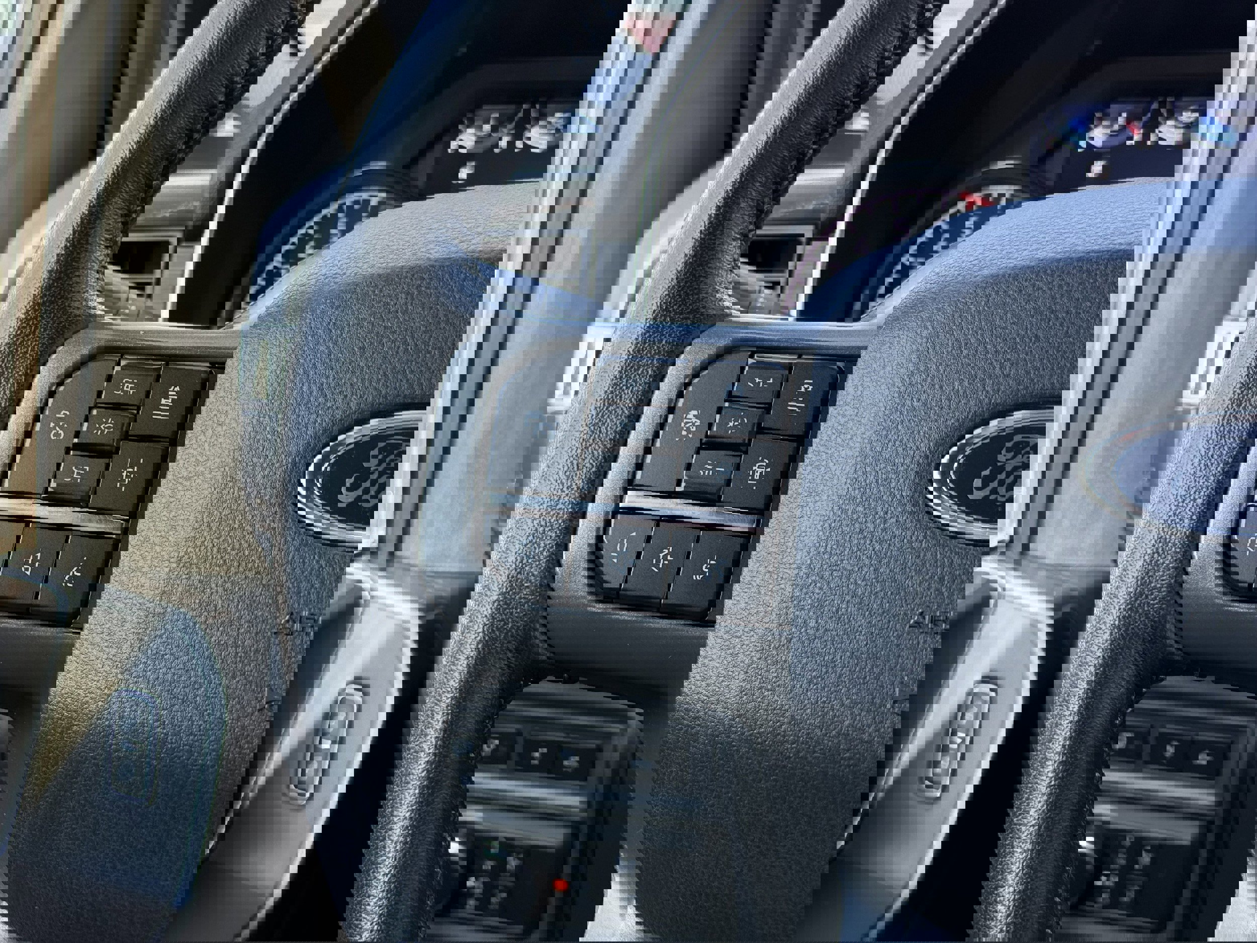 Certified 2022 Ford F150 XLT w/ Equipment Group 302A High image 20