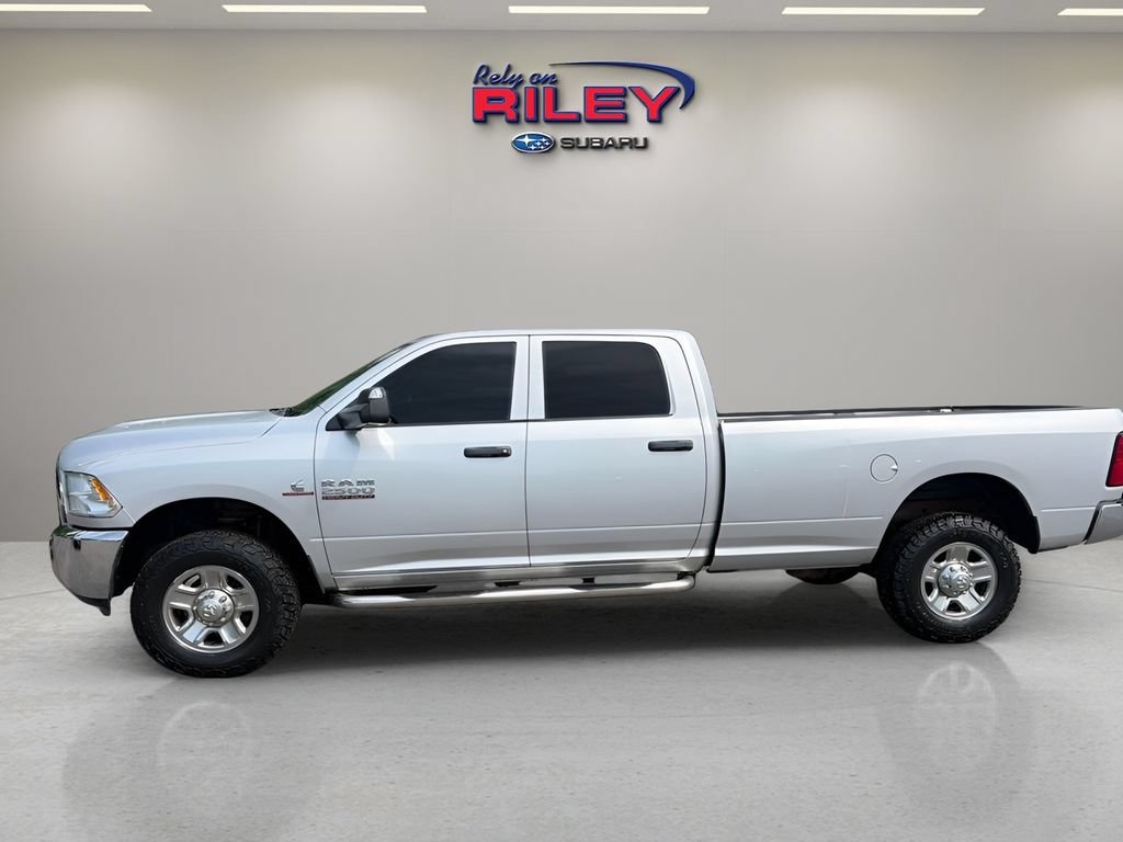 Used 2014 RAM 2500 Tradesman w/ Chrome Appearance Group AWD/4WD image 2