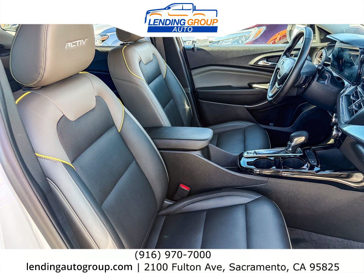 Used 2025 Chevrolet Trax ACTIV w/ Driver Confidence Package FWD image 15