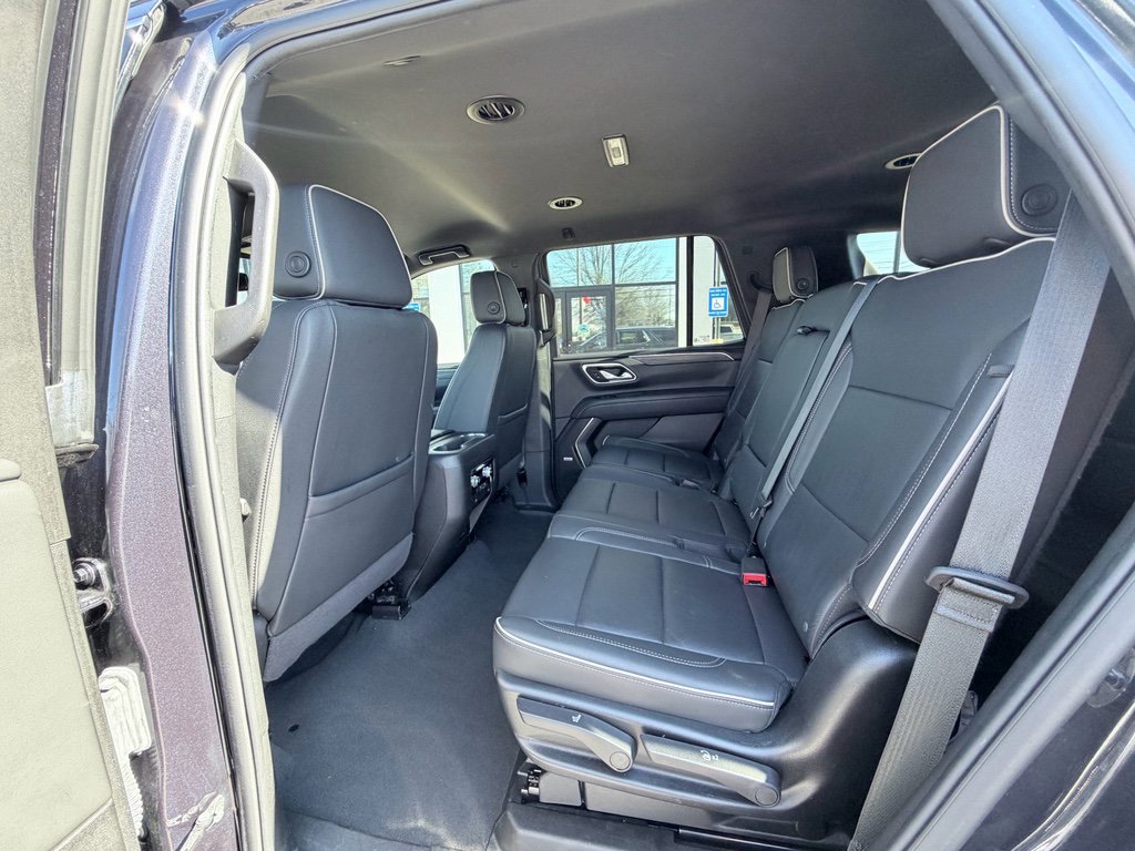 Used 2024 GMC Yukon SLT image 25