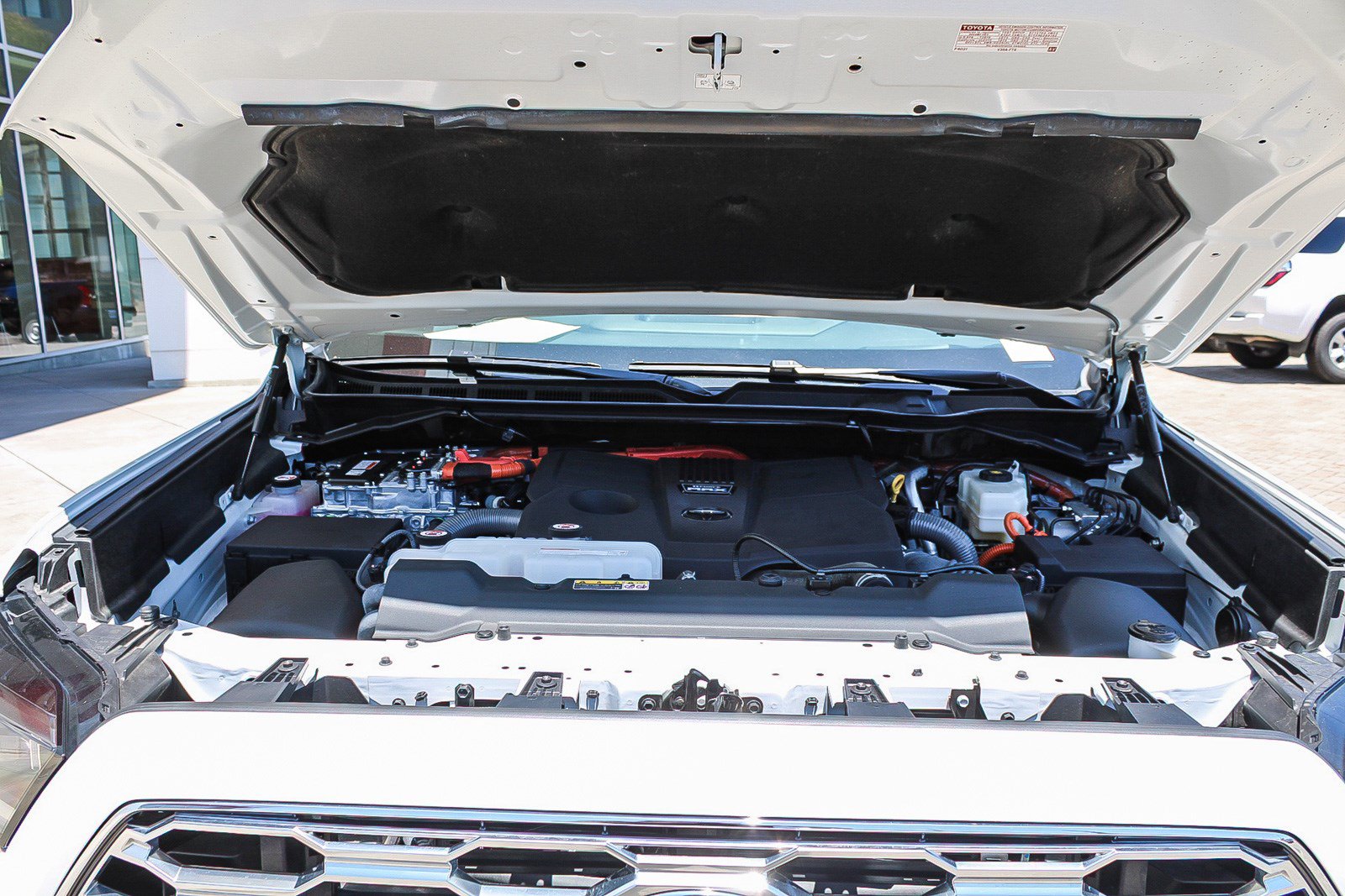 Certified 2024 Toyota Sequoia Capstone AWD/4WD image 29