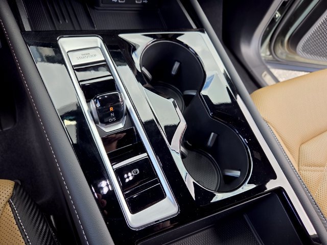 New 2026 Volkswagen Atlas Cross Sport SE FWD image 23