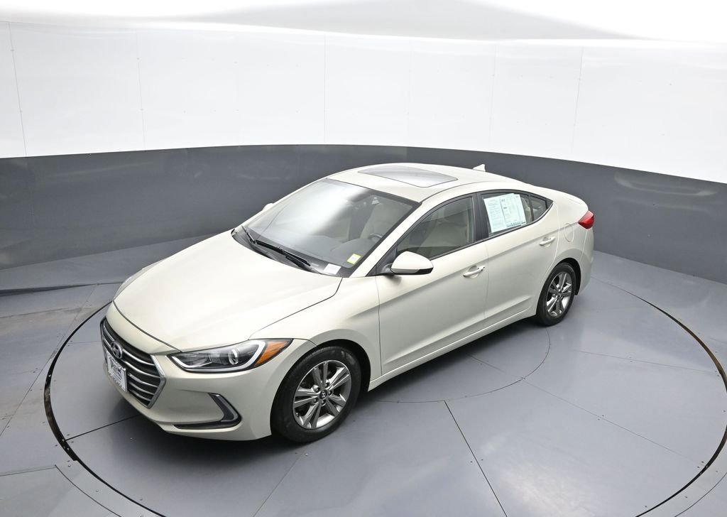 Used 2017 Hyundai Elantra Value Edition w/ Cargo Package image 33