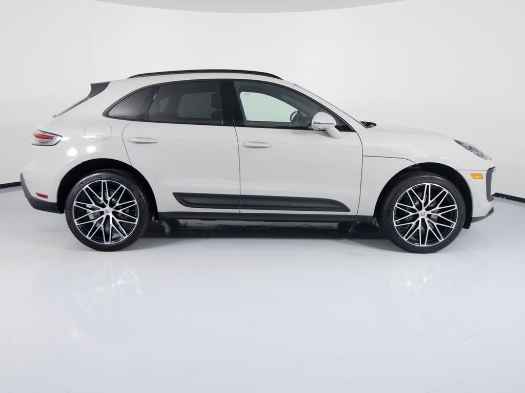 New 2026 Porsche Macan AWD/4WD image 11
