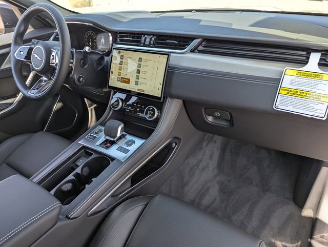 New 2026 Jaguar F-PACE R-Dynamic S AWD/4WD image 8