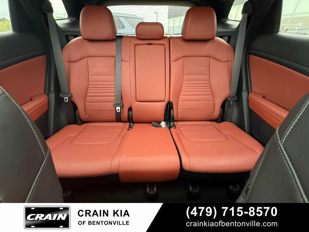 Certified 2025 Kia Sportage SX image 30