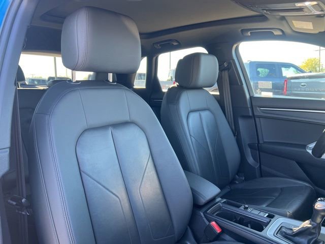 Used 2023 Audi Q3 2.0T Premium image 23