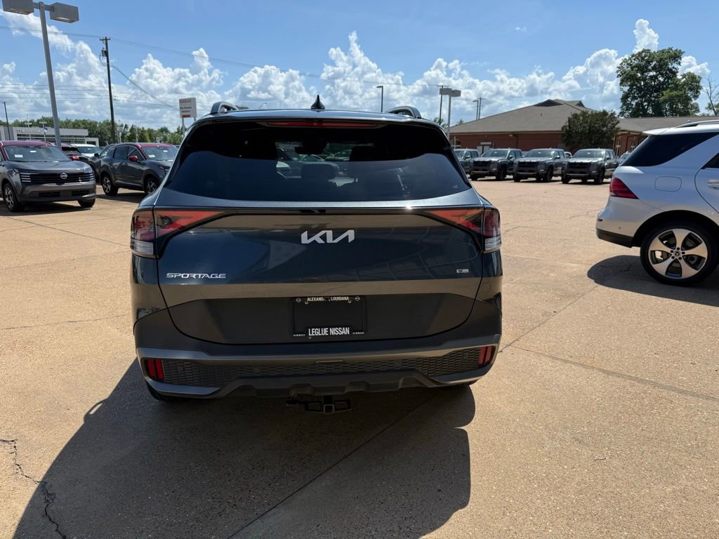 Used 2023 Kia Sportage X-Line w/ X-Line Premium Package AWD/4WD image 4