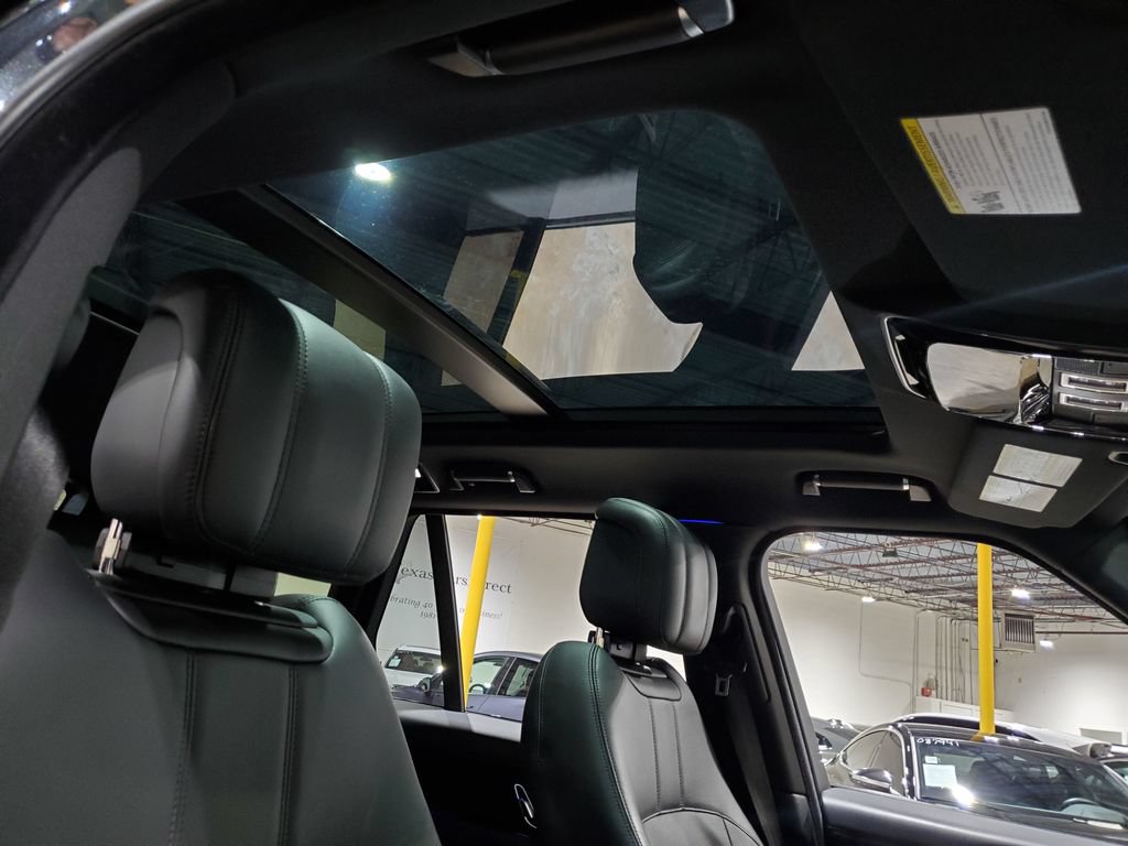 Used 2019 Land Rover Range Rover Supercharged AWD/4WD image 16