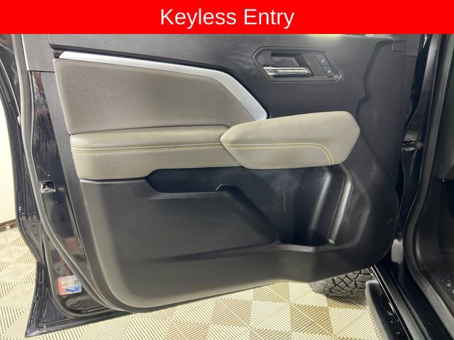 Used 2024 Chevrolet Colorado ZR2 w/ Safety Package image 11