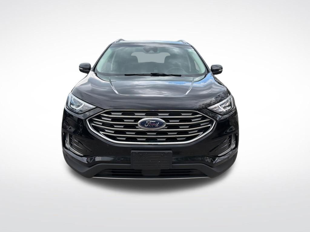 Used 2020 Ford Edge Titanium image 3