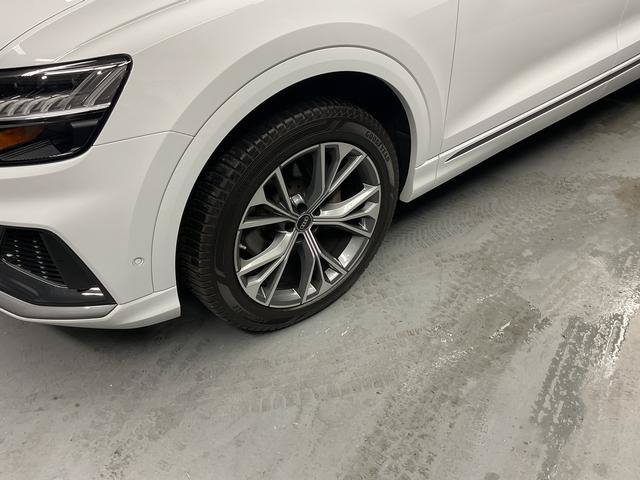 Used 2023 Audi Q8 Premium Plus AWD/4WD image 4