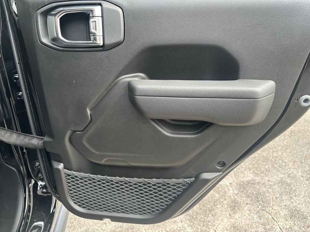 New 2025 Jeep Gladiator Mojave image 33