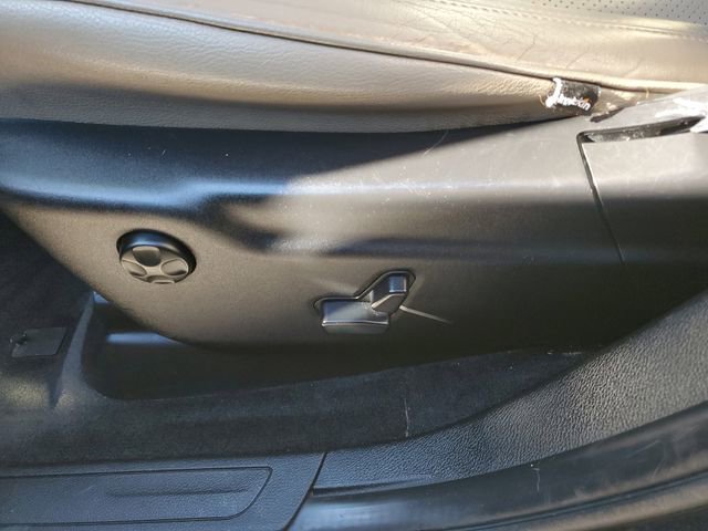 Used 2014 Jeep Grand Cherokee Laredo w/ Security & Convenience Group image 24