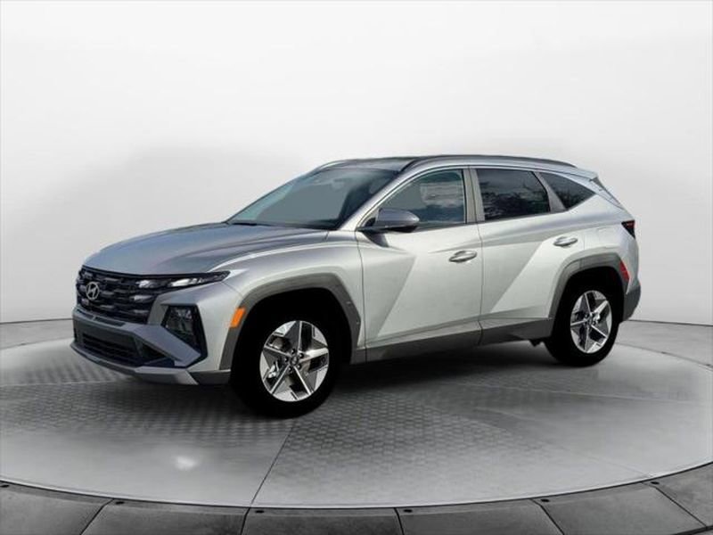 New 2026 Hyundai Tucson SEL image 2