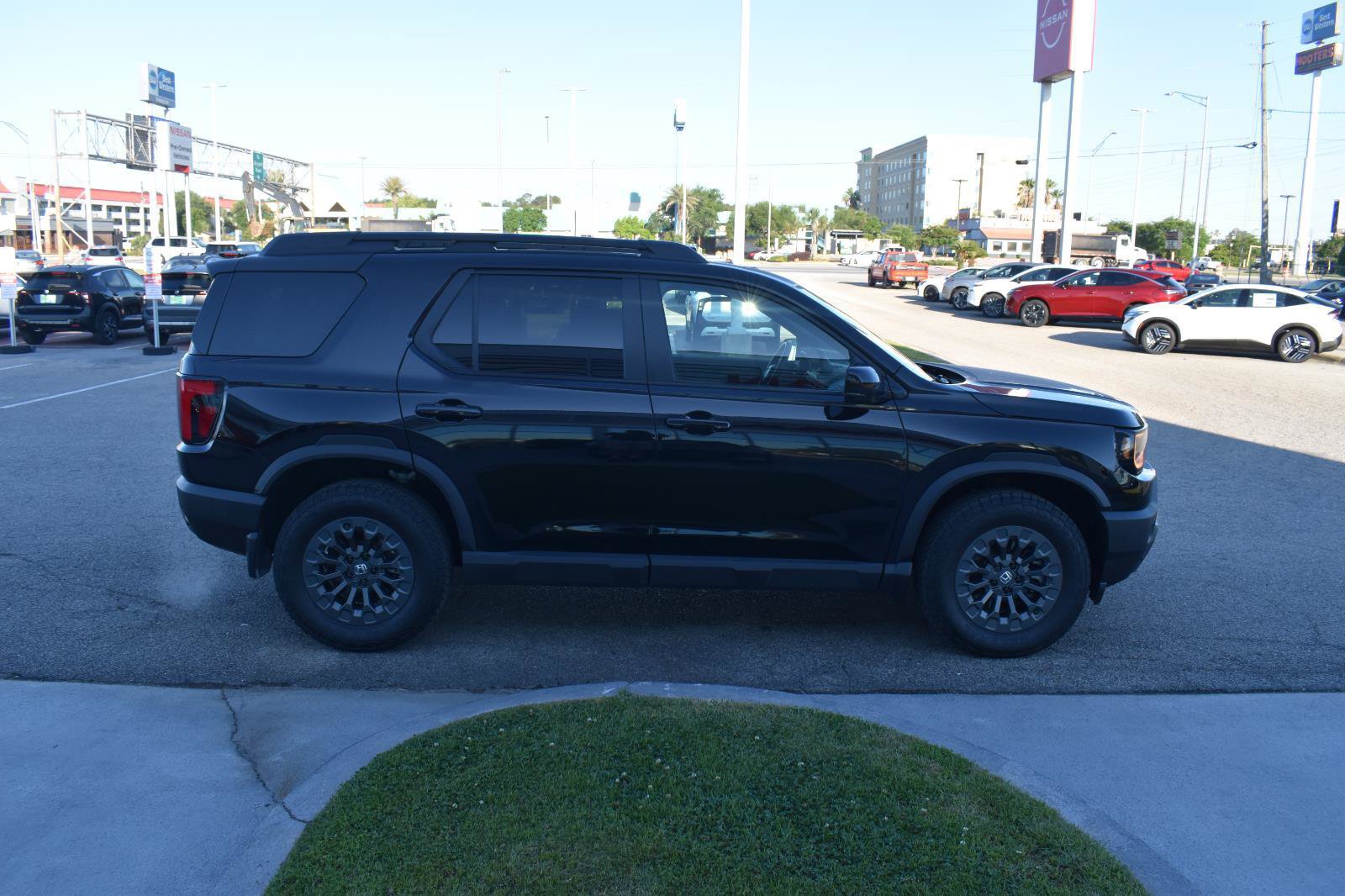 Used 2026 Honda Passport TrailSport image 14