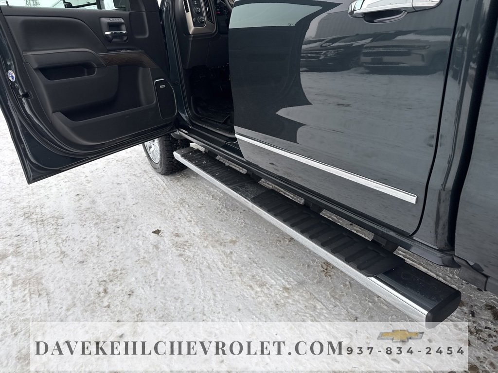 Used 2017 GMC Sierra 2500 Denali w/ Duramax Plus Package image 37