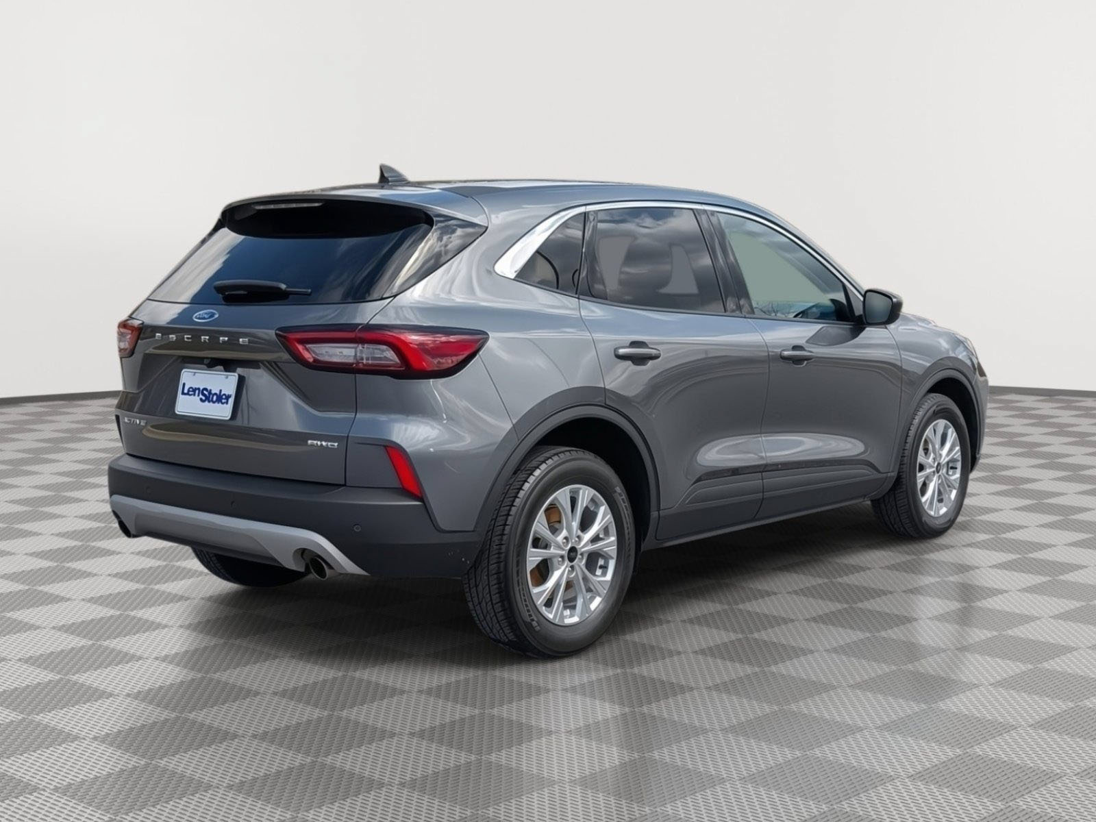 Used 2023 Ford Escape Active w/ Tech Pack #1 AWD/4WD image 5