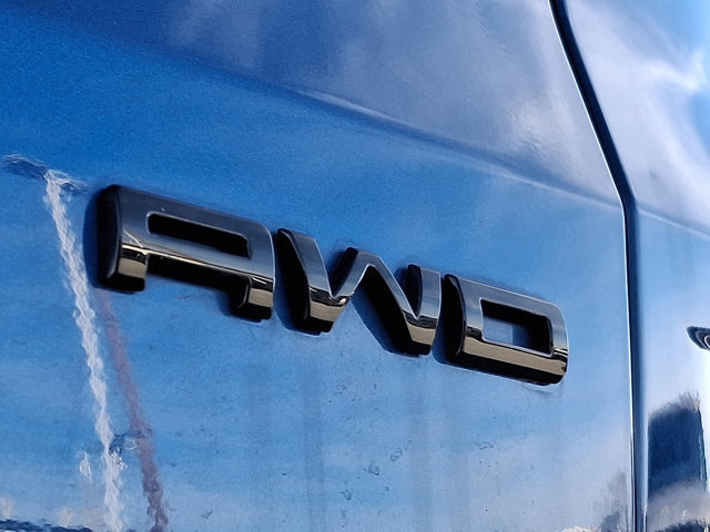 Used 2022 Ford Escape SEL w/ SEL Stealth AWD Package image 34