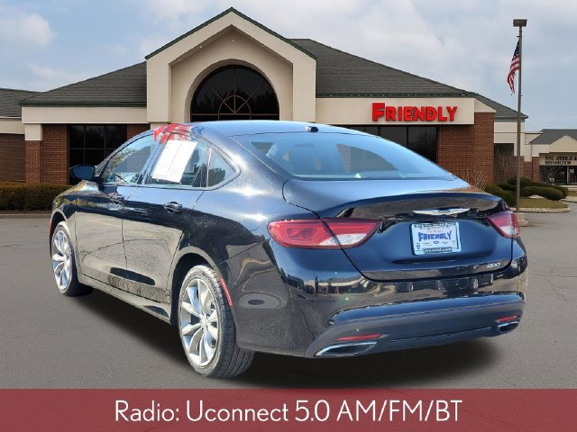 Used 2015 Chrysler 200 S w/ Comfort Group FWD image 4