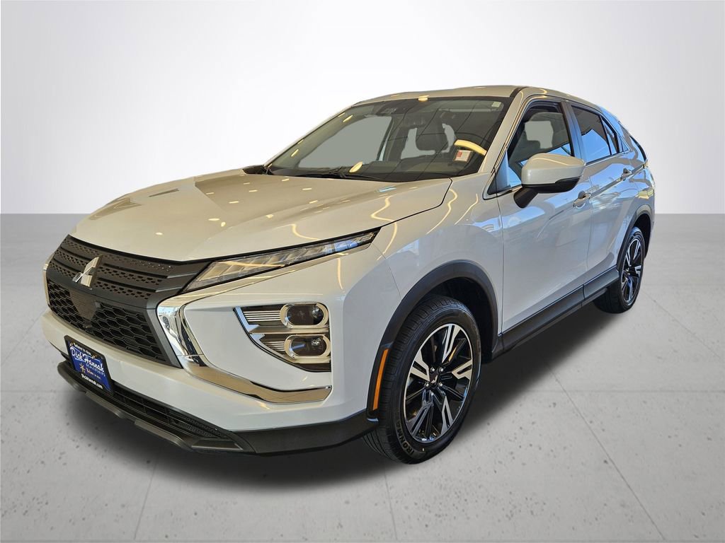 Used 2024 Mitsubishi Eclipse Cross SE image 2