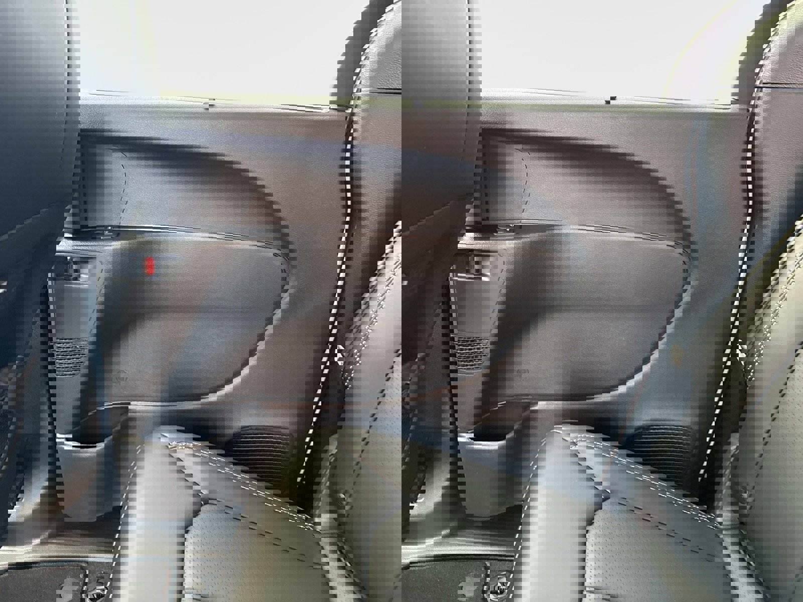 New 2026 Chrysler Pacifica Select image 15