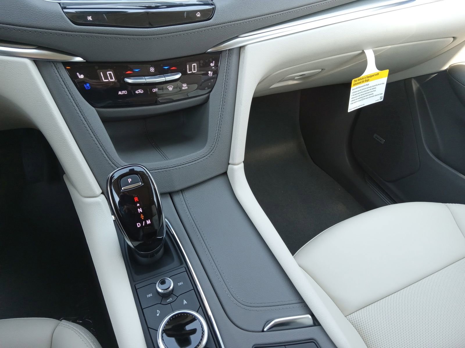 New 2026 Cadillac XT5 Premium Luxury image 18