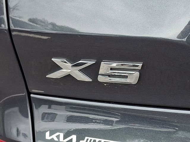 Used 2022 BMW X5 xDrive40i w/ M Sport Package AWD/4WD image 31