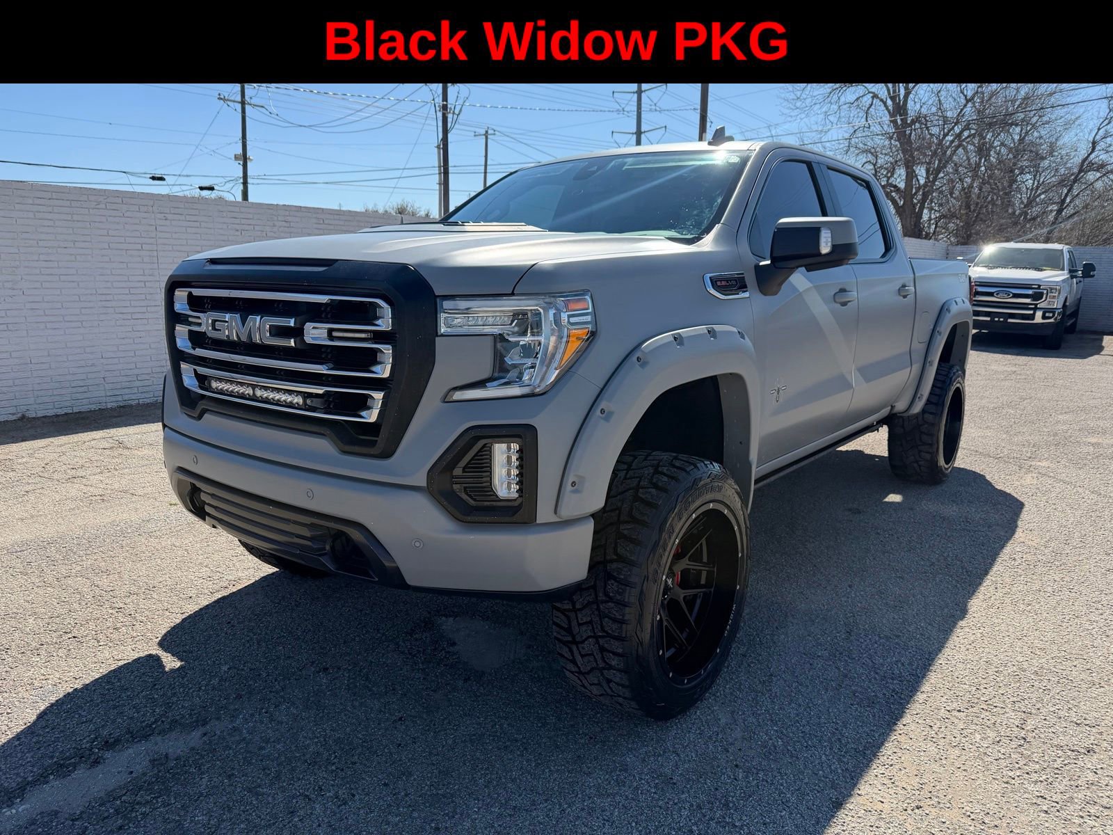 Used 2020 GMC Sierra 1500 SLT w/ SLT Premium Plus Package AWD/4WD image 1