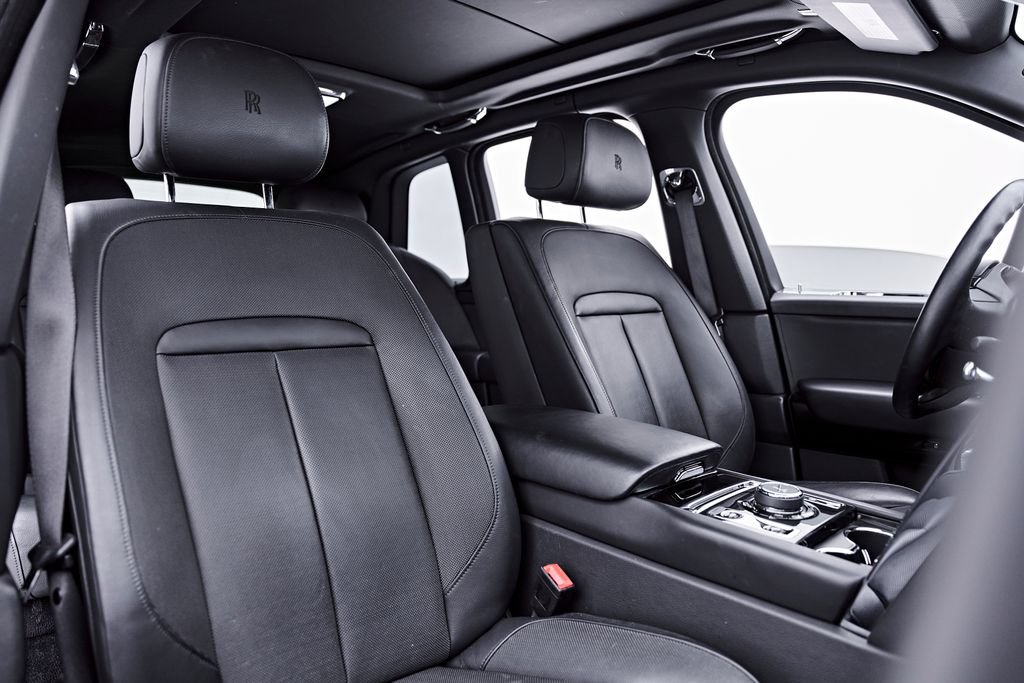 Used 2020 Rolls-Royce Cullinan AWD/4WD image 54