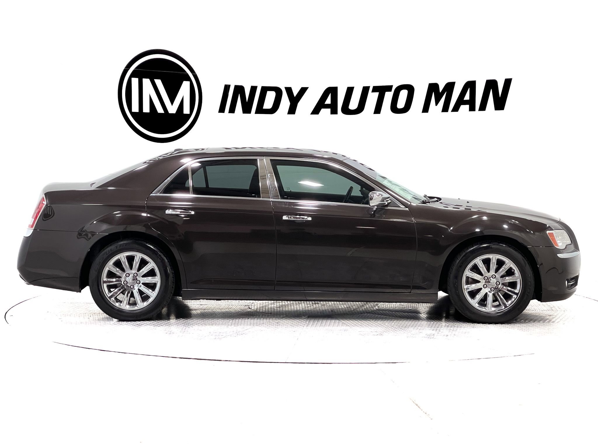 Used 2012 Chrysler 300 Limited image 3