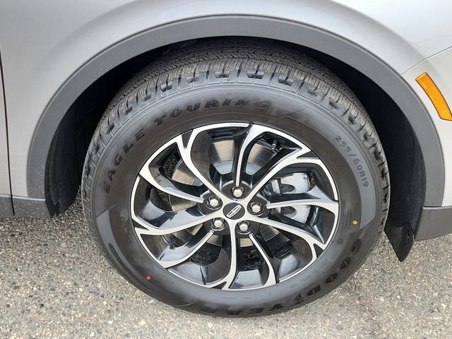 New 2025 Lincoln Nautilus Premier image 15