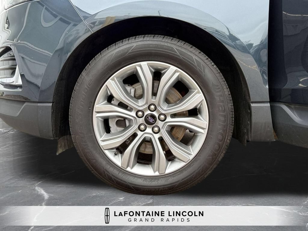 Used 2024 Ford Edge Titanium AWD/4WD image 32