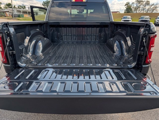 New 2026 RAM 1500 Warlock AWD/4WD image 23