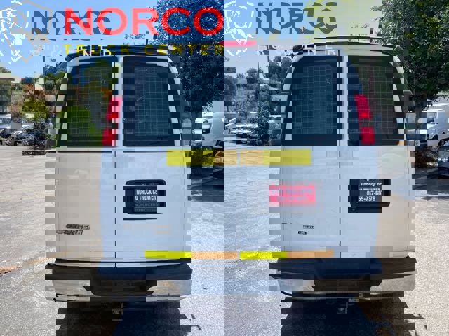 Used 2014 Chevrolet Express 2500 image 7