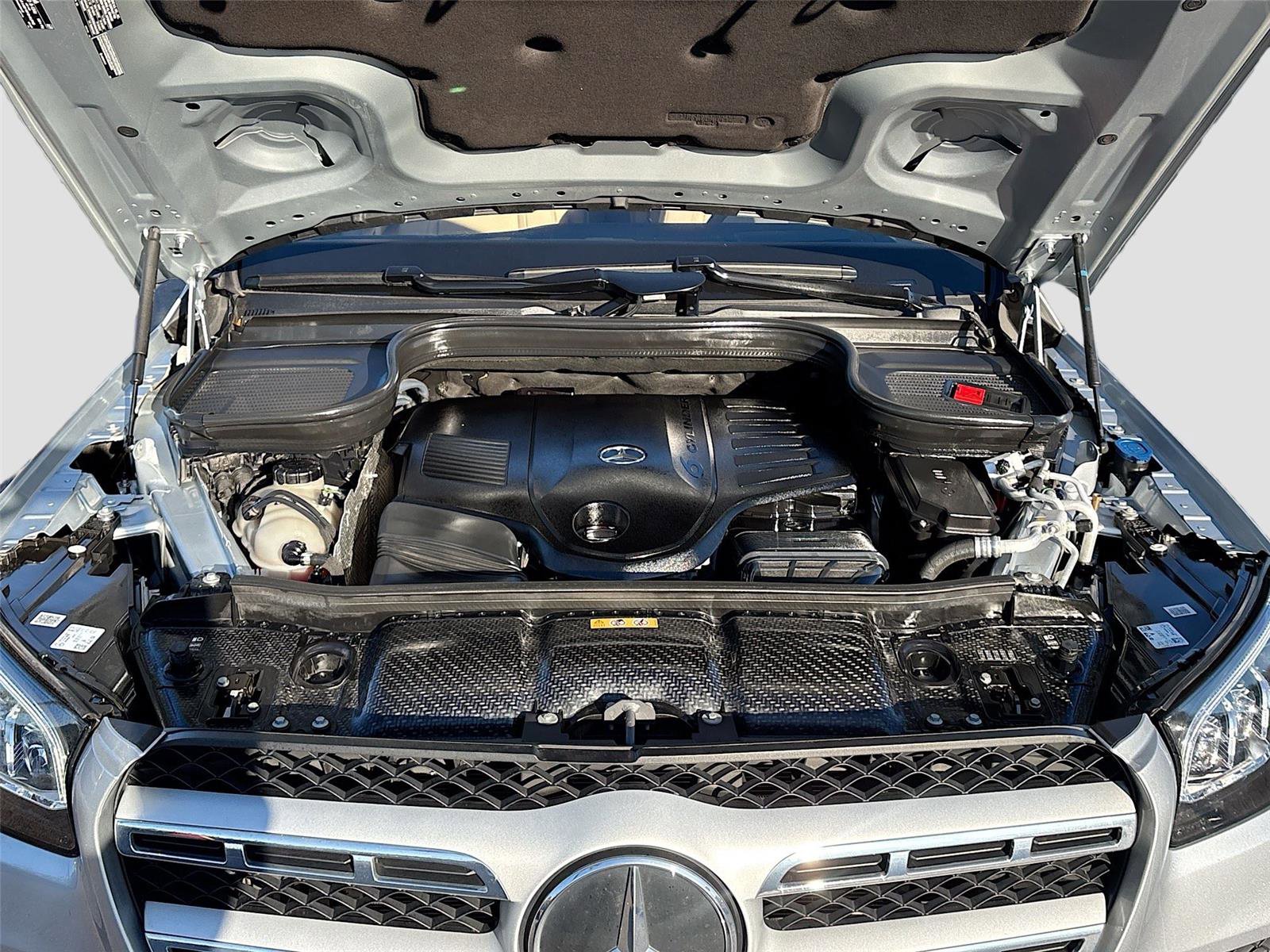 Used 2023 Mercedes-Benz GLS 450 4MATIC image 36