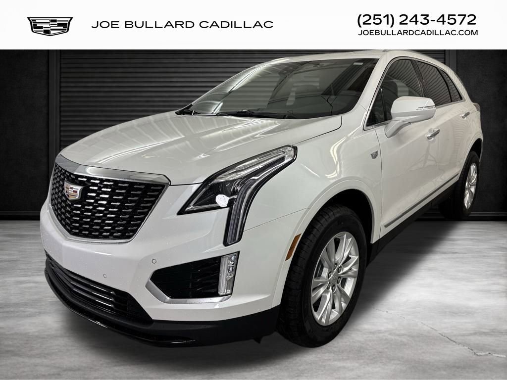 New 2025 Cadillac XT5 Luxury image 11