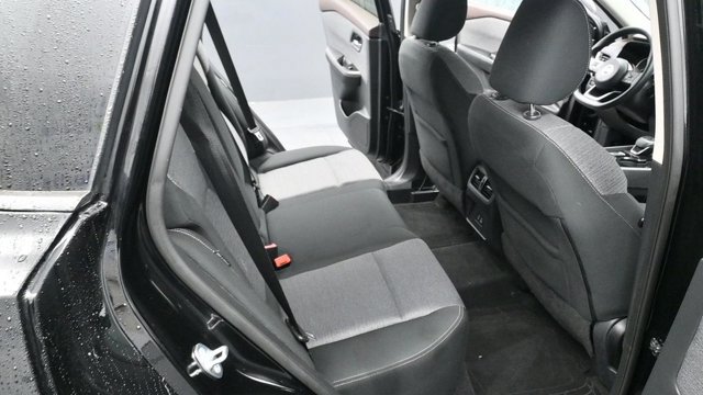 Used 2021 Nissan Rogue SV AWD/4WD image 17